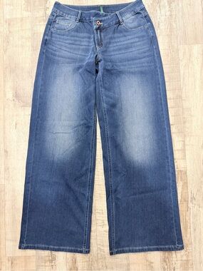 HALARA Wide-Leg Jeans in Dark Faded Blue Denim